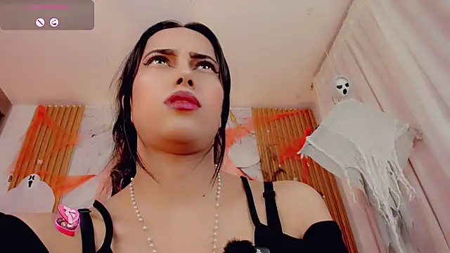 Snapshot of ValeriCardenas chatting on 10-29-25, 01:08 ValeriCardenas online show from 10-29-25, 01:08