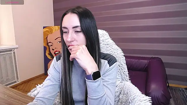 JenniferStone online show from 04-20-26, 07:22