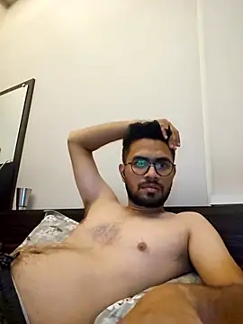 Snapshot of ayush292000 chatting on 02-25-25, 03:38 ayush292000 online show from 02-25-25, 03:38