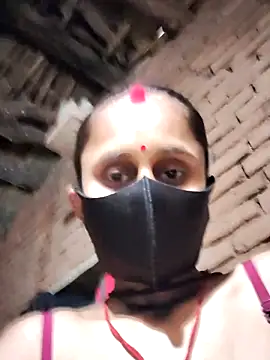 Divya Chandok online show from 02-21-26, 07:53