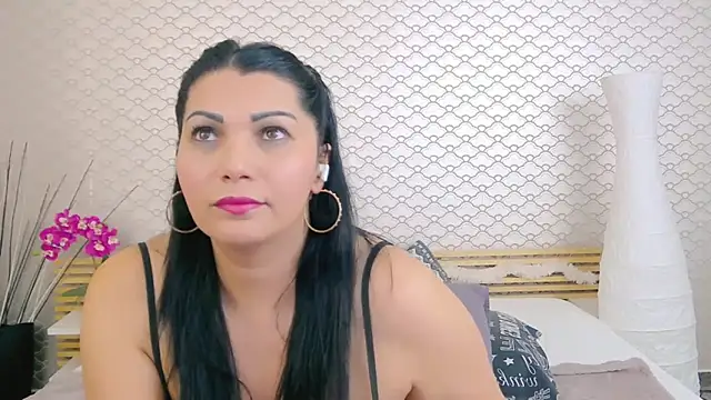 BeliseChappelleX online show from 12-19-25, 07:10