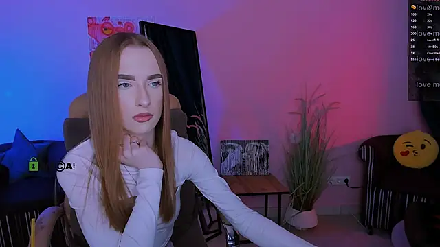 Snapshot of doll_vey chatting on 11-08-25, 01:50 doll vey online show from 11-08-25, 01:50