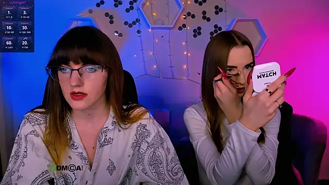 Snapshot of doll_vey chatting on 11-10-25, 08:19 doll vey online show from 11-10-25, 08:19