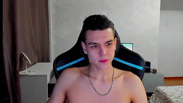 Snapshot of TravisRevas chatting on 03-04-25, 05:34 TravisRevas online show from 03-04-25, 05:34