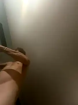 Snapshot of JerseyGem chatting on 11-14-25, 10:25 JerseyGem online show from 11-14-25, 10:25