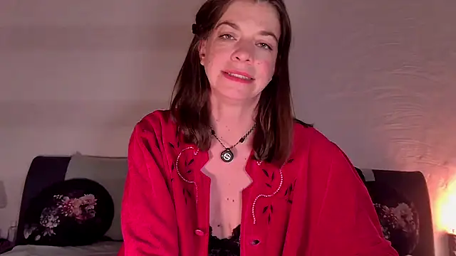 Snapshot of Rosemarie_Blu chatting on 03-08-26, 04:38 Rosemarie Blu online show from 03-08-26, 04:38