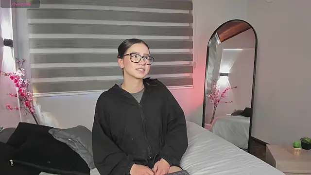 sweet obsession   online show from 09-29-25, 07:40