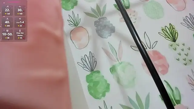 Snapshot of dulce_victoriaa_ chatting on 02-26-25, 12:58 dulce victoriaa online show from 02-26-25, 12:58