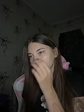 Snapshot of MrrKate chatting on 09-19-25, 12:56 MrrKate online show from 09-19-25, 12:56