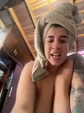 Madisson-Rivas online show from 11-26-25, 05:25