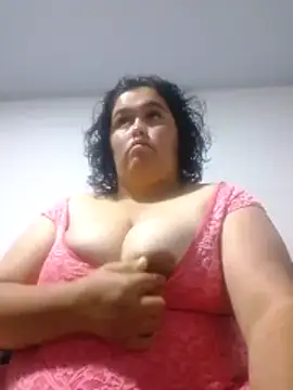 Lucecita03 online show from 06-16-26, 02:36