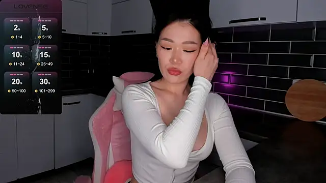 ShaiyaMinn3 online show from 04-28-26, 05:29