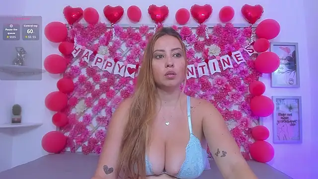 emmyrouse  online show from 02-16-26, 07:43