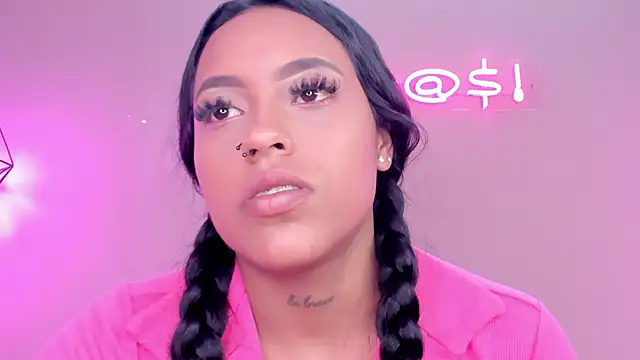 Snapshot of alahia_betancurx chatting on 03-18-25, 04:15 alahia betancurx online show from 03-18-25, 04:15