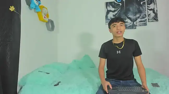 Maxxi hot23 online show from 03-09-25, 12:31