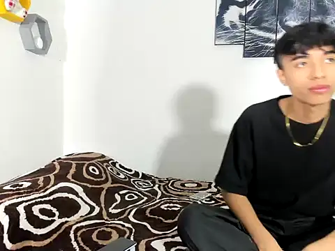 Maxxi hot23 online show from 03-10-25, 01:32