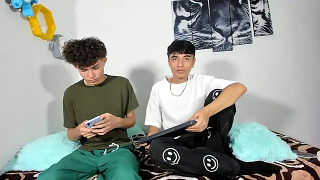 Maxxi hot23 online show from 03-14-25, 08:17