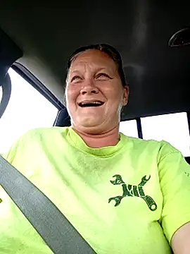 wetnwildforyou online show from 09-17-25, 03:14