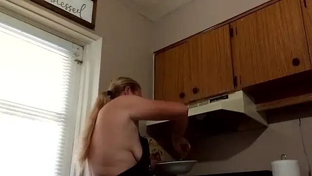 wetnwildforyou online show from 11-02-25, 06:43