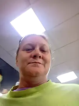 wetnwildforyou online show from 11-04-25, 05:34