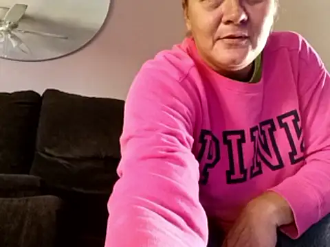 wetnwildforyou online show from 12-17-25, 06:14