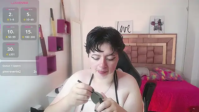 safyka online show from 09-19-25, 11:38