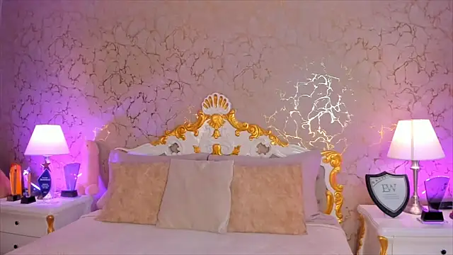 ScarlettWallace online show from 09-16-25, 09:16