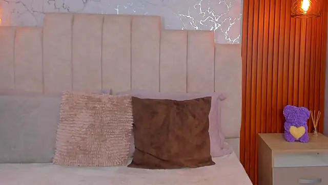 ScarlettWallace online show from 09-22-25, 04:20