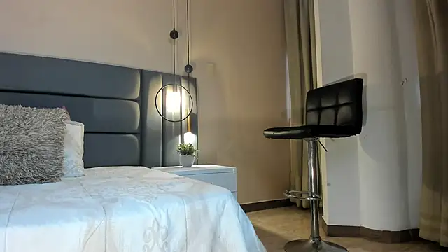 SeleneLujan online show from 12-16-25, 11:48