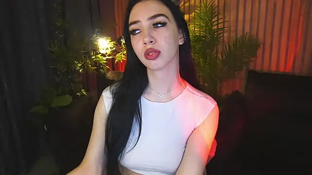 WildKittenX  online show from 11-19-25, 06:46