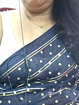 abinaya26 online show from 10-23-25, 09:19