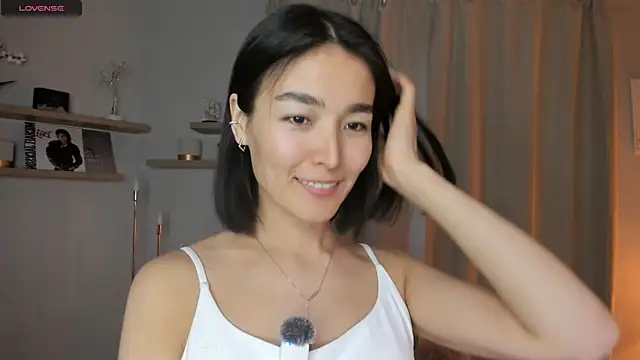 RanelDiva online show from 12-16-25, 08:41