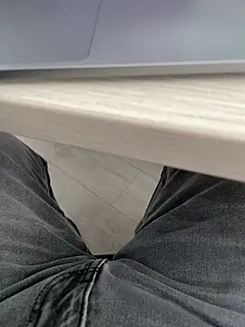 littletoy64 online show from 03-09-26, 01:15