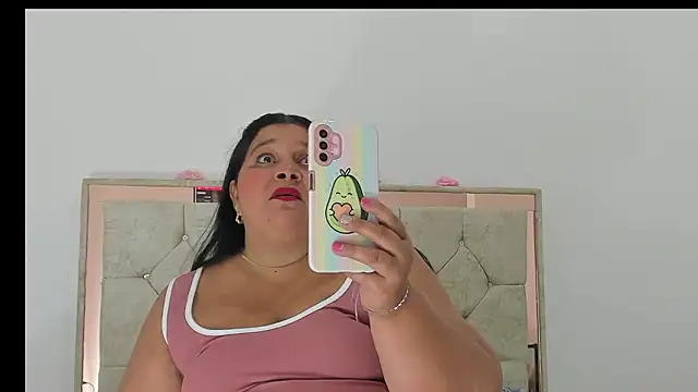 LunaaSweett online show from 01-07-26, 03:09