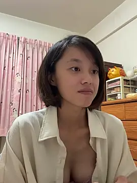 ladypaggy online show from 12-15-25, 04:44