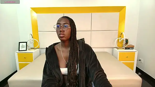 Qeen blackk online show from 10-02-25, 05:53