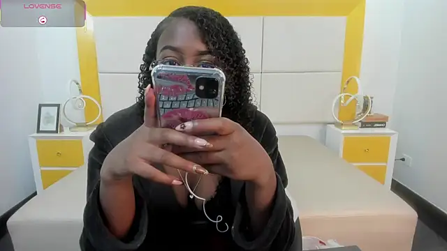 Qeen blackk online show from 10-15-25, 08:20