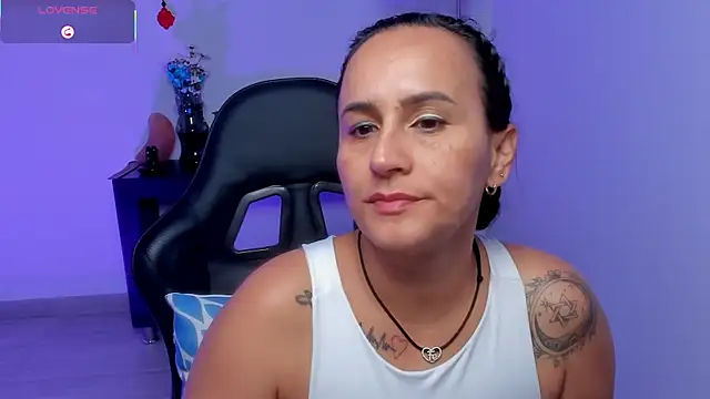 Sara Charmy online show from 06-06-26, 10:36
