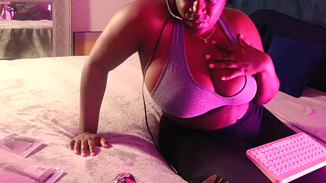 lovelyenigma365 online show from 03-14-25, 02:31