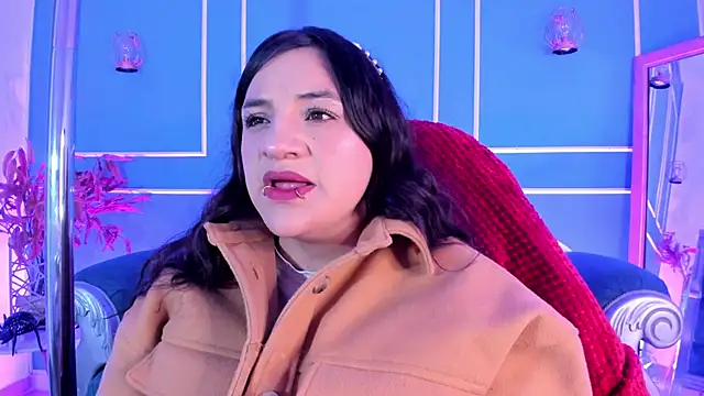 TaraTaylorr online show from 01-13-26, 02:39