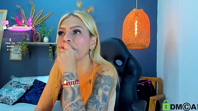 yessila parker online show from 11-04-25, 02:21