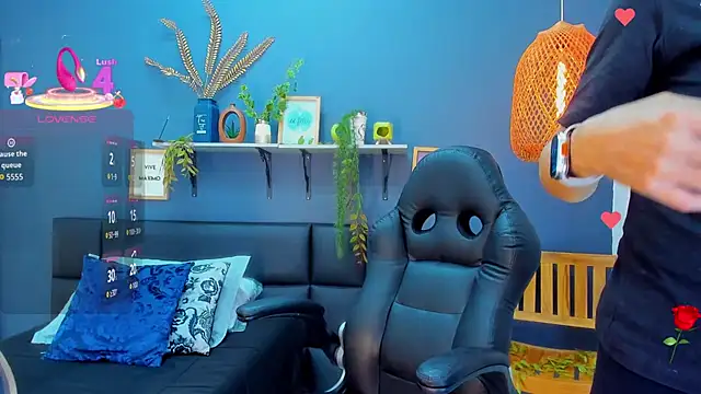 yessila parker online show from 02-17-26, 10:12