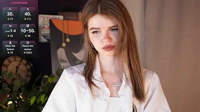 Snapshot of AmityDilley chatting on 10-06-25, 04:10 AmityDilley online show from 10-06-25, 04:10