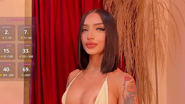 Snapshot of PeytonReeds chatting on 11-21-25, 02:54 PeytonReeds online show from 11-21-25, 02:54