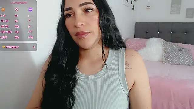 luna lgomez  online show from 02-20-26, 02:06