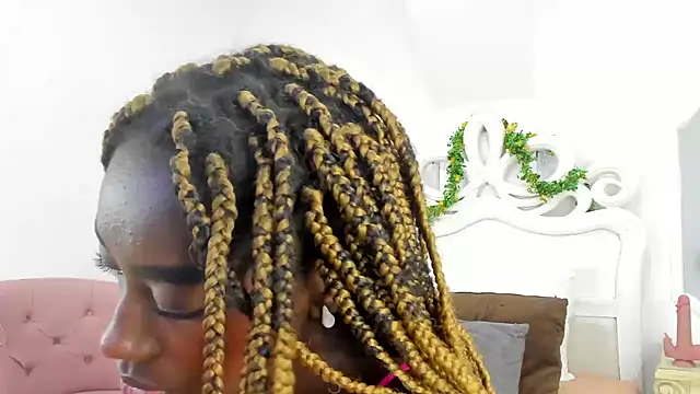 SamantaMarquez online show from 03-18-25, 07:31