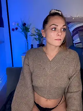 Snapshot of OCTAPUSSY2000 chatting on 11-28-25, 08:44 OCTAPUSSY2000 online show from 11-28-25, 08:44