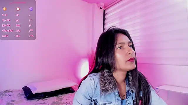 Snapshot of Fernanda_liie_ chatting on 05-11-26, 12:55 Fernanda liie online show from 05-11-26, 12:55