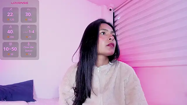 Snapshot of Fernanda_liie_ chatting on 06-16-26, 12:52 Fernanda liie online show from 06-16-26, 12:52