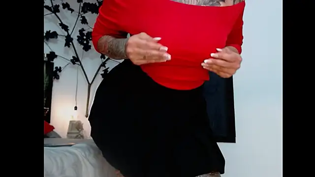 Sara Valkyri online show from 03-12-25, 09:24